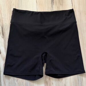 Fabletics Women's Black Bike Shorts